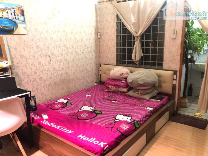 Cho thuê căn hộ chung cư 675 Nguyễn Kiệm ngay cv Gia Định, kế bên CoopMart- 5 triệu/th - 3