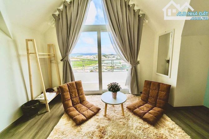 Bán Gấp Khách Sạn Trung Tâm P2 Đã Hoàn Công 7 Phòng Đều Có View Đẹp Đường Ô Tô 5m - 3