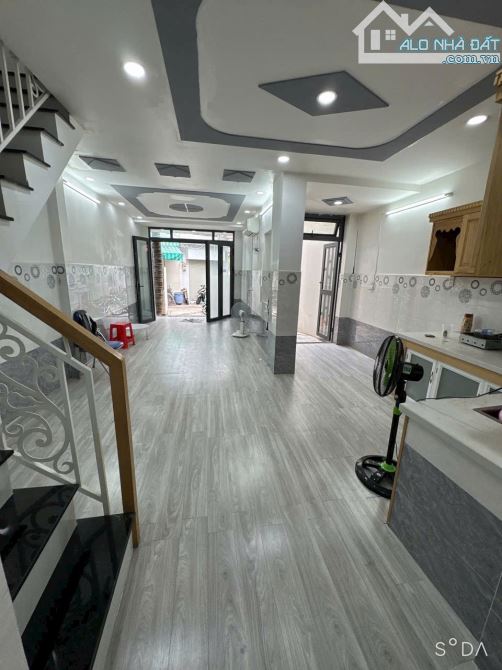 BÁN NHÀ ĐƯỜNG HỒNG BÀNG, QUẬN 6 – NỞ HẬU TÀI LỘC –46M² - 2TÂNG - CHỈ 5M RA HẺM XE HƠI - 3