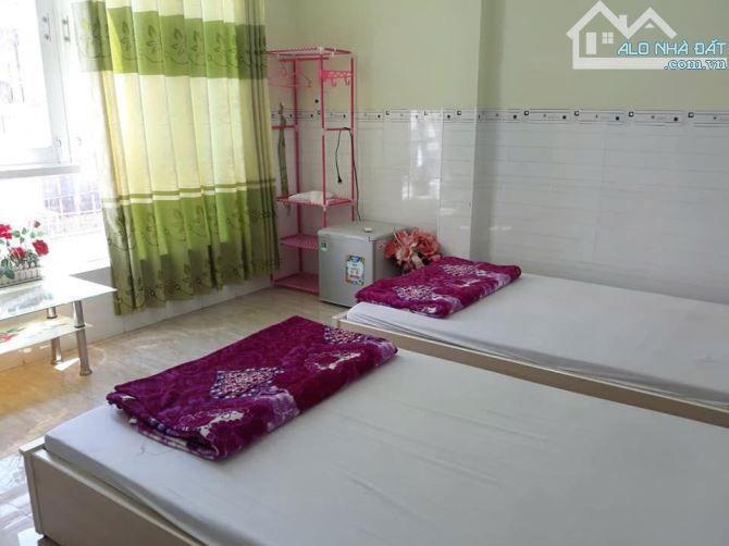 Bán Nhà 4 Tầng Mặt Tiền Phan Đình Phùng – Cách Biển Chỉ 300m - 3