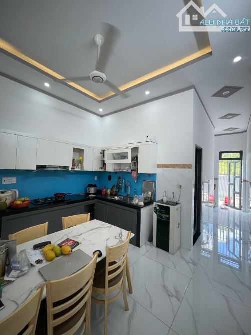 chủ ngộp bán gấp căn nhà xịn 2 mặt tiền - Vĩnh Cửu - 3