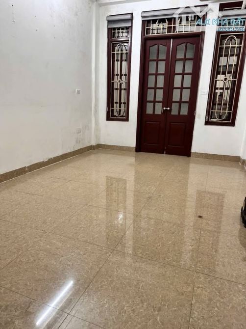 Bán nhà phân lô, ô tô, Phạm Tuấn Tài, Cầu Giấy, nhỉnh 15 Tỷ, DT 40m, 5 tầng, MT 3.6 m - 3