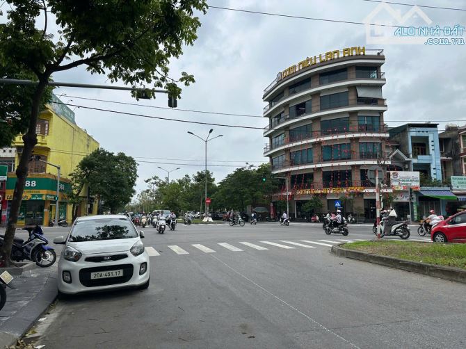 cần bán căn nhà 4 tầng đường đôi nguyễn văn linh -TP HẢI DƯƠNG - 3