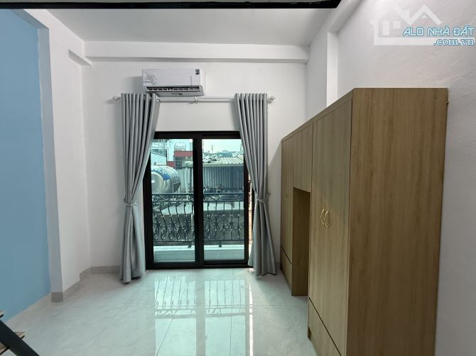 NHÀ 3 THOÁNG - DÒNG TIỀN KHỦNG 1.5 TỶ/NĂM - CĂN HỘ DỊCH VỤ 20 PHÒNG KHÉP KÍN - THANG MÁY. - 3