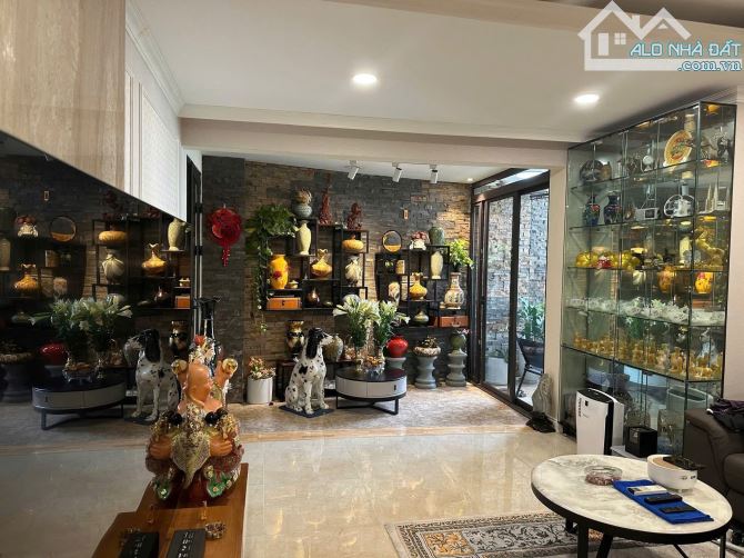 📕BÁN CĂN CHUNG CƯ CAO CẤP TÂN HOÀNG MINH 36 HOÀNG CẦU 142 M2, 3 PHÒNG NGỦ, 3 VS - 3