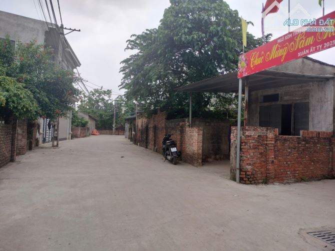 68,7M trục kinh doanh Đông Phương Yên, lô góc giá đầu tư chỉ 2,89 tỉ - 3