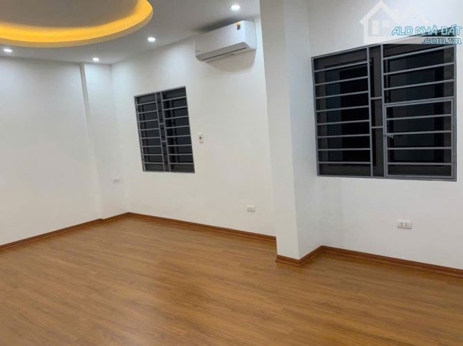 BÁN NHÀ MẬU LƯƠNG, KIẾN HƯNG HĐ, ĐẸP Ô TÔ SÁT NHÀ CÓ THANG MÁY, DT40M x 5T x MT6m - 3