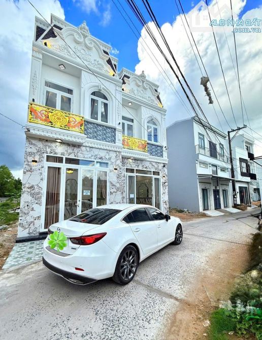 NHÀ MẶT TIỀN TÔ VĨNH DIỆN GẦN BV NHI VÀ ĐH FPT - 3