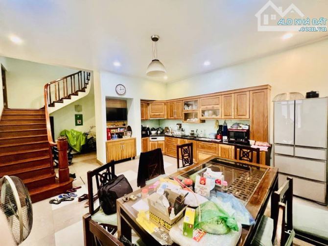BÁN NHÀ PHÂN LÔ 61 LẠC TRUNG HAI BÀ TRƯNG - 90M 4T MT 8M- PHÂN LÔ VIP OTO TRÁNH KINH DOANH - 3
