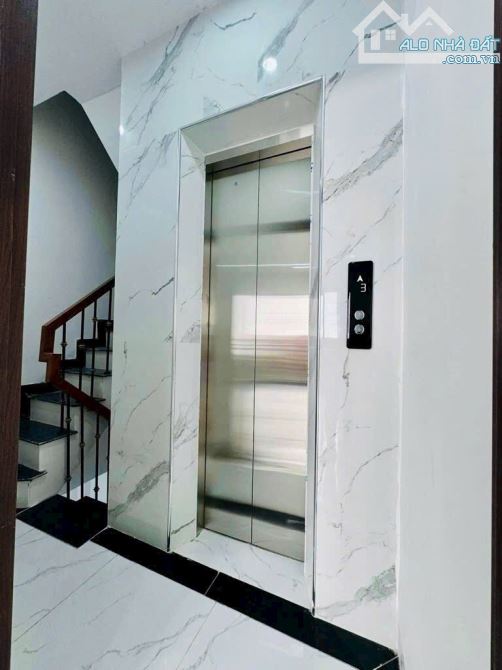 HOÀNG HOA THÁM - BA ĐÌNH - THANG MÁY - MẶT TIỀN 4.7M - DIỆN TÍCH 40M.! - 3