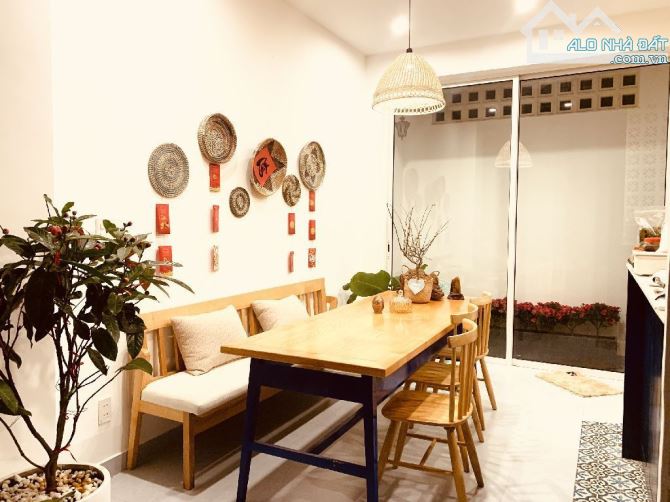 Bán nhà Nguyễn Hữu Thọ Full nội thất-71m2 -6Tỷ500TR- Kiệt ôtô-trung tâm Hải Châu - Đà Nẵng - 3