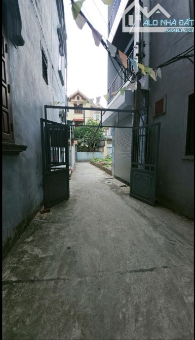 7.5 Tỷ/60 M 2/6 M tiền/ Phúc Lợi.Long Biên - 3