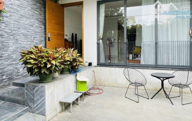 Bán biệt thự đẹp và hiếm tại Khu Phố Tây An Thượng, biệt thự biển Mỹ Khê - 3