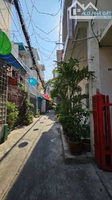 NHÀ KHU VIP HUỲNH VĂN BÁNH 4 TẦNG BTCT 52M2, GẦN MẶT TIỀN NGANG 4M, 4 PHÒNG NGỦ, NHỈNH 8TỶ - 3