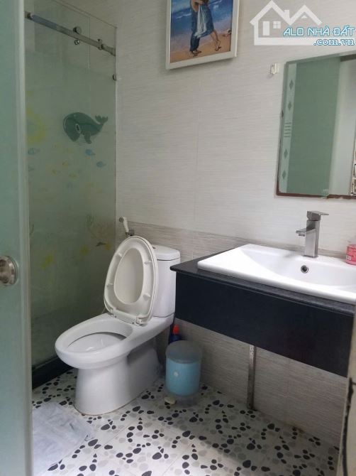 BIỆT THỰ MỸ HUỀ TRUNG CHÁNH HÓC MÔN GIÁ RẺ 6.19 TỶ  DIỆN TÍCH 127m2 ( 7 x 18 ) full thổ - 3