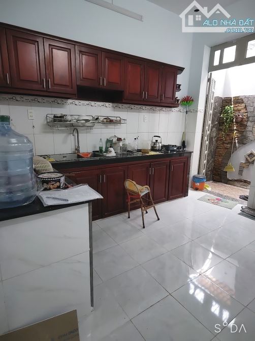 Bán nhà mới đẹp 2 tầng, 56m2, đường Trương Thị Hoa, sát Metro Quận 12 – Giá rẻ chỉ 3.95 tỷ - 3
