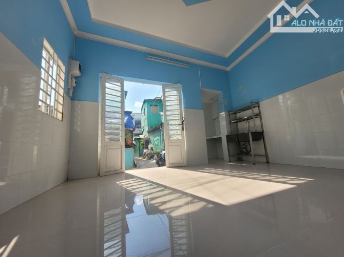 cáo:  ⸻  NHÀ 2 TẦNG MỚI TINH – CHỈ NHỈNH 2 ĐỒNG - 3