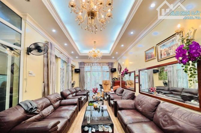 BÁN BIỆT THỰ LÀNG VIỆT KIỀU CHÂU ÂU MỖ LAO 180M2 5T 26M -CĂN GÓC CẠNH VƯỜN HOA - 3
