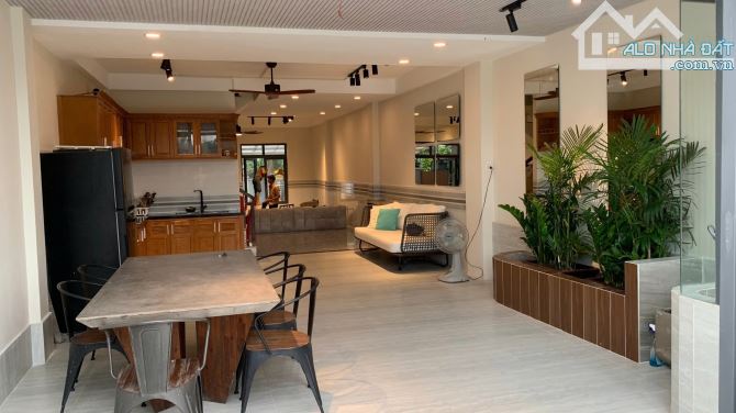 Nhà mới đẹp 4 tàng, đường 12 m, khu dân trí đẹp. 5,2*20, chỉ 7,8 tỷ. - 3