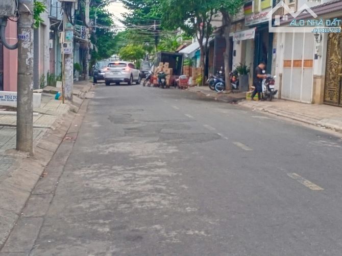 BÁN NHÀ MẶT TIỀN ĐƯỜNG Ỷ LAN, P.HIỆP TÂN - Q.TÂN PHÚ 86M2, CHỈ 9.98 TỶ - 3