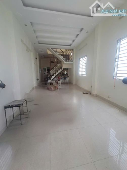 NHÀ Đường Thạnh Lộc 51  / P. Thạnh Lộc, Quận.12 dt 186m2 (5mx32m) DÒNG TIỀN 15/th  Hẻm 8m - 3