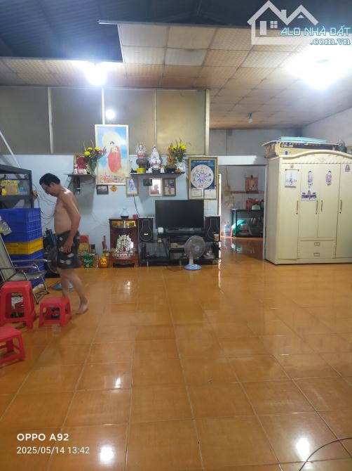 Giảm sốc  nhà ngay đường đặng thúc vịnh ,tô ký , DT 193m2  c4 giá chỉ nhỉnh 4tỷ - 3