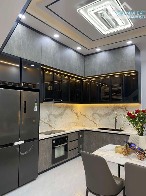 Bán nhà Cực Phẩm Chuyên Dùng Chính Quận 7, 4 tầng đẹp Chỉ 7.x tỷ - 3