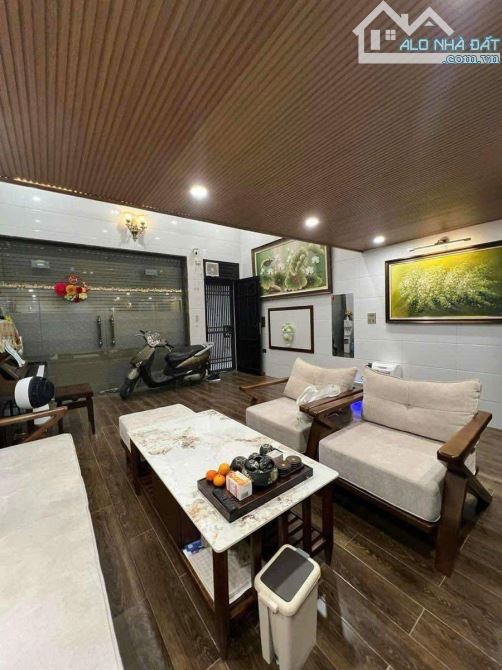 Phân lô Hoàng Cầu, Ngõ thông, Ô tô đỗ cửa, Ở sướng. 42m2x4t, MT 5m. Chỉ 13.4 tỷ! - 3