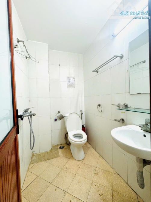 BÁN NHÀ PHÚ MỸ – 34M - 5 TẦNG ĐẸP –  - 9 PHÒNG KK-  DÒNG TIỀN ỔN ĐỊNH – GIÁ TỐT CHỈ 6.8 TỶ - 3