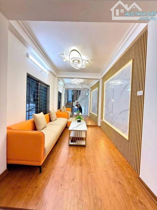 💥💥💥NHÀ 3 TẦNG LÔ GÓC - NGÕ Ô TÔ - LĨNH NAM NAM DƯ HOÀNG MAI - CHỈ HƠN 4 TỶ - 3