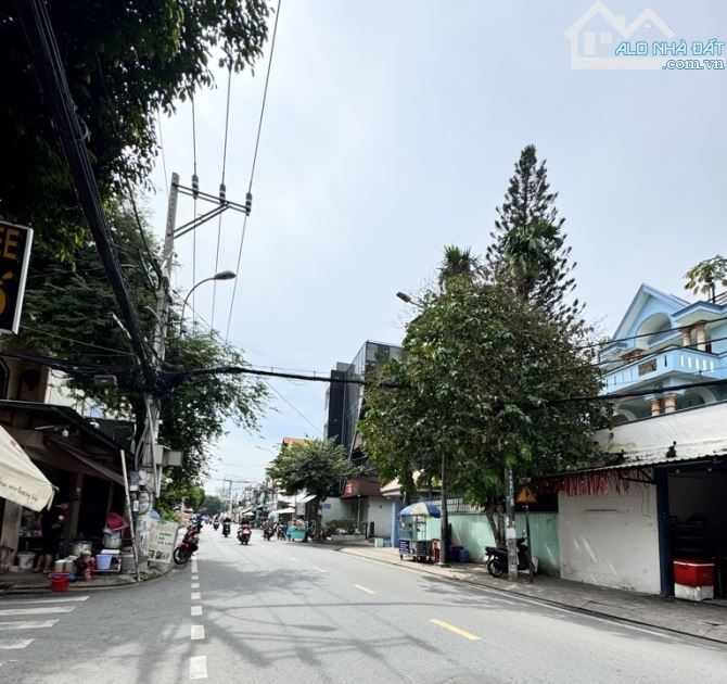 Bán nhà MTKD Nguyễn Hữu Tiến 100m2 ngang 5m 3 lầu view GÓC KD sầm uất ngay KCN 16.5 tỷ. - 3