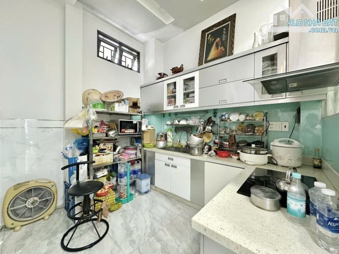 Khu Phan Xích Long - Nhiêu Tứ P.7 Phú Nhuận - 38m2 - lô góc 3 mặt - 4 tầng 3PN - 6.85 tỷ - 3