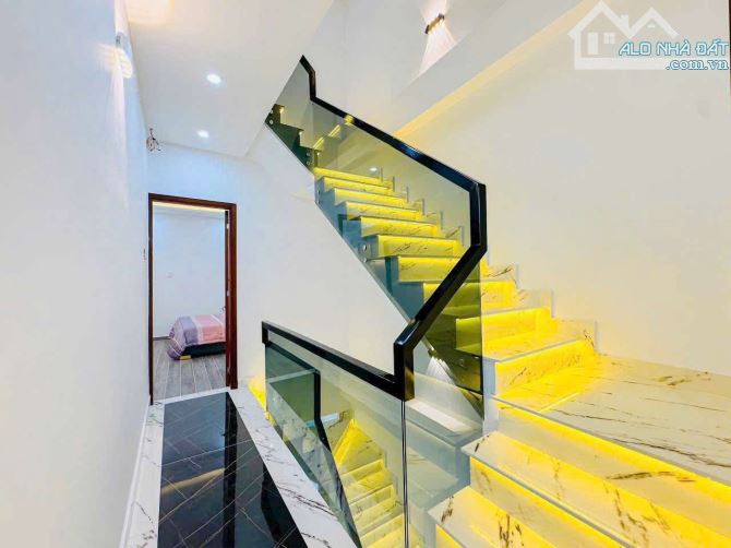 Bán nhà đẹp 4 tầng,xe hơi ngủ trong nhà .Huỳnh Tấn Phát,Nhà Bè.Giá 6.8 tỷ. - 4