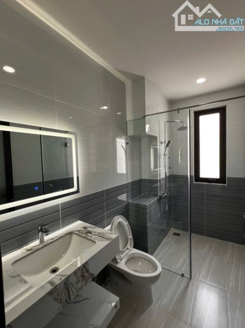 NHÀ 3 TẦNG, GÓI 5 MỸ GIA, ĐẦY ĐỦ NỘI THẤT. ĐƯỜNG 30M, GIÁ 7,1 TỶ. CN14.5 - 4