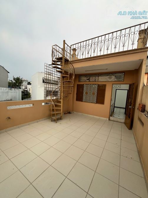 BÁN NHÀ ĐƯỜNG KINH DƯƠNG VƯƠNG, Q.6 – HẺM XE TẢI 6M, CHO THUÊ GẦN 200 TR/NĂM - 60M² - 4