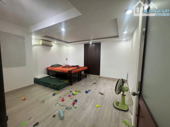 Cho thuê nhà 3 tầng mặt tiền Hải Phòng , Thanh Khê - 4