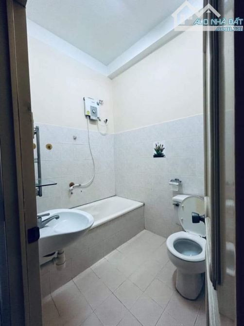 Bán nhà HXH 1/ BÀN CỜ Đặng Văn Ngữ Phú Nhuận, 4 tầng, có sân thượng, nhỉnh 9 tỷ - 4