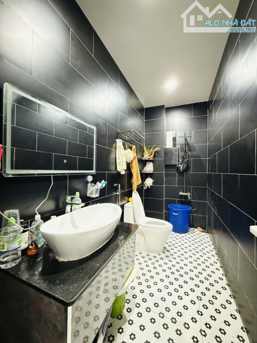 HẺM XE HƠI – TÂN TẠO, BÌNH TÂN - DT 84m² - NGANG KHỦNG 7,5M  - SỔ NHƯ A4 - GIÁ 5,1 TỶ. - 4