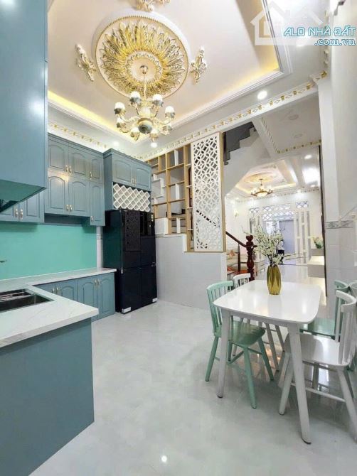 Đi nước ngoài định cư bán gấp nhà ở đường Bắc Hải, phường 15, quận 10, giá 3 tỷ 050 triệu - 4