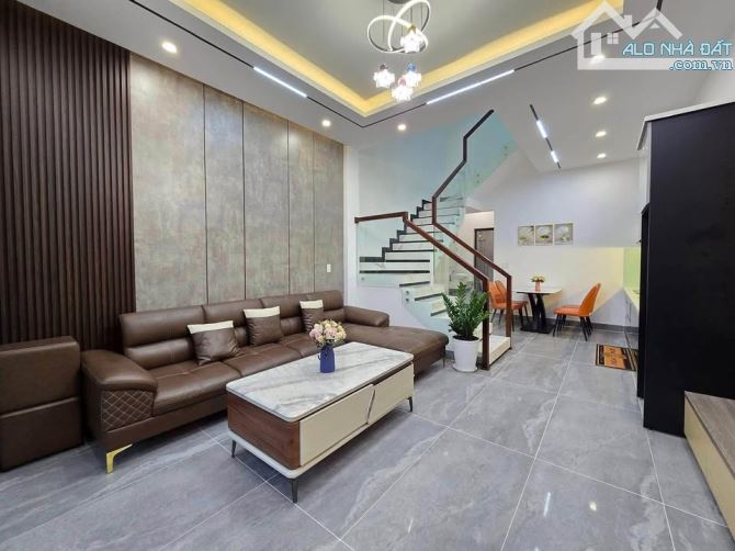 Giảm 500 triệu bán nhanh nhà đường Hồ Văn Cống 1 trệt 2 lầu giá 2tỷ050 ngay TT Thủ Dầu Một - 4