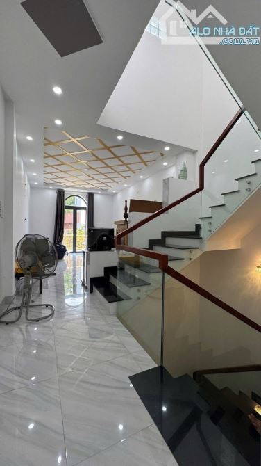 🏡BÁN NHÀ 4 TẦNG, 71m2, NGAY ĐẦM SEN TÂN PHÚ, NHÀ ĐẸP HẺM XE TẢI Ở NGAY, CHỦ GẤP BÁN - 4