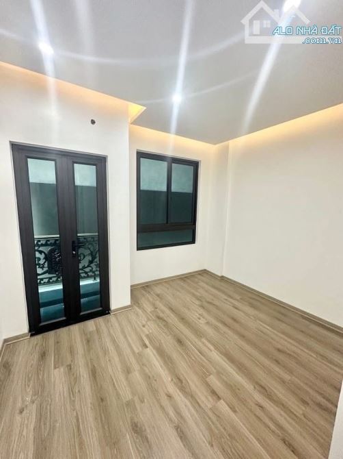 BÁN NHÀ ĐƯỜNG LÁNG – 38m² x 5 TẦNG – GIÁ CHỈ 10.2 TỶ - 4