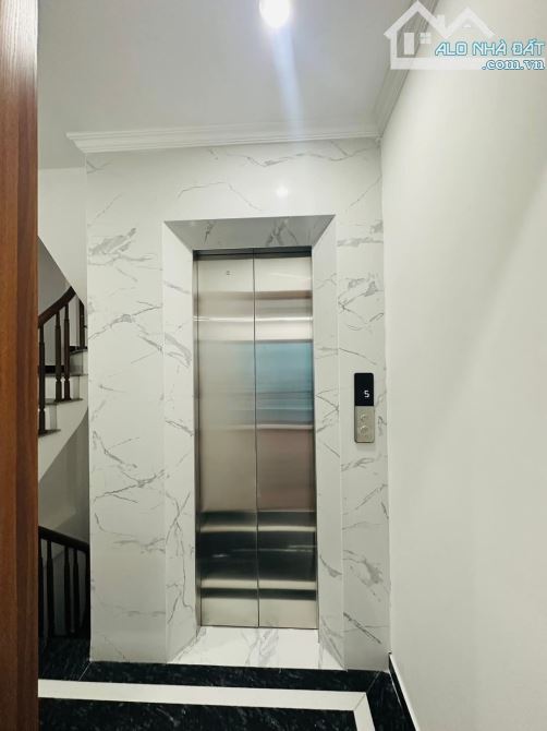 Bán nhà mới 36m2  thang máy 6 tầng ngõ 162 Phố Đội Cấn - 4