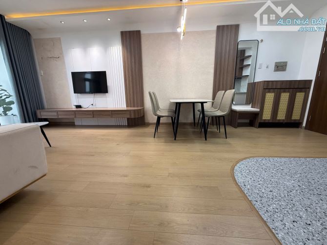 Căn hộ chung cư tầng trung KĐT Pháp Vân, Trần Thủ Độ 83m, 3 ngủ, sổ đỏ đầy đủ, nhỉnh 4 tỷ - 4