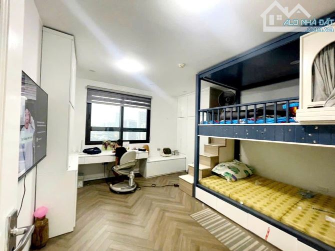 Bán cắt lỗ căn 122m2 - 3PN - CC Tây Hà Tower- 19 Tố Hữu- Full đồ - Có sổ đỏ - Nhỉnh 8 tỷ - 4