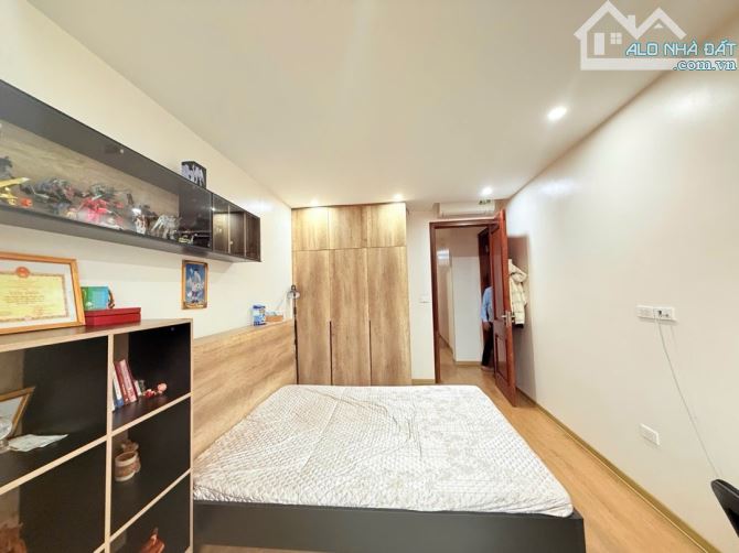 NHÀ ĐẸP, Ô TÔ TRÁNH,DÂN XÂY,Ngọc Hà, Ba Đình, dt 55m2 x 5 tầng, mt 5.3m, giá 18.5 tỷ. - 4