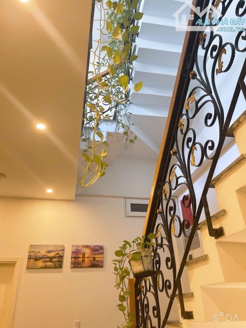 TÒA CĂN HỘ NGAY CẦU RỒNG ĐƯỜNG CAO BÁ QUÁT, SƠN TRÀ - 13,5 TỶ- DÒNG TIỀN 70 TRIỆU/ THÁNG - 4