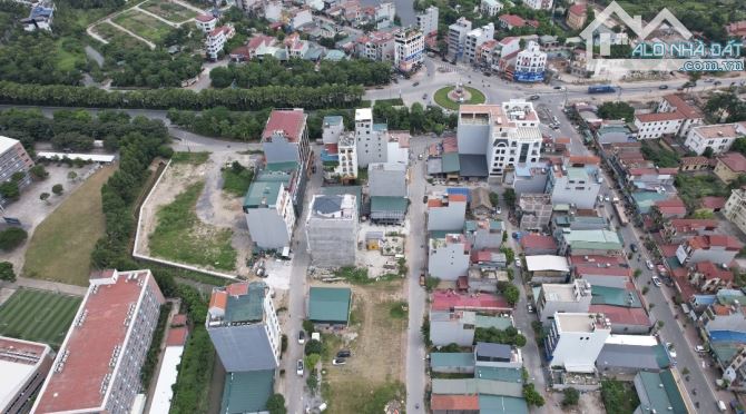 RẺ - ĐẸP - HIẾM  + ĐẤT PHÂN LÔ - KHU V.I.P  - KHU 3,5HA VĂN GIANG ( HƯNG YÊN) NHÀ 4 TẦNG - - 4