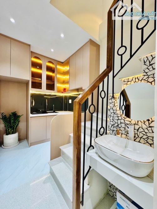 SIÊU PHẨM ĐIỆN BIÊN PHỦ P.2 BÌNH THẠNH - XE HƠI CÁCH 20M - 2 TẦNG FULL NỘI THẤT - 4