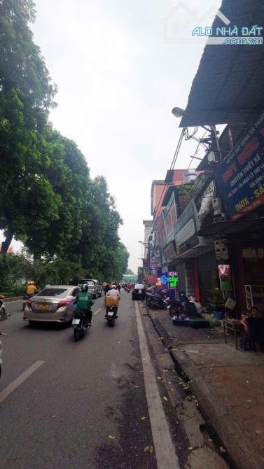 Mặt phố Đường Láng – 90m² – 31 tỷ – vị trí vàng – sổ đẹp - 4